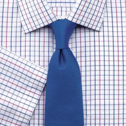 Мужская рубашка с коротким рукавом белая в красно-синюю клетку Charles Tyrwhitt не мнущаяся Non Iron приталенная Slim Fit (FH024MLT)