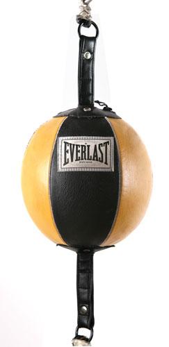 Пневматическая груша Everlast на растяжках