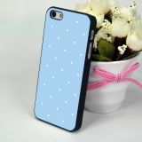 Красивый и стильный чехол для iPhone 4 и 4S голубого цвета