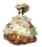 Сувенирная кукла-шкатулка Полина