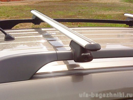 Багажник (поперечины) на рейлинги на Chevrolet Niva, Атлант, аэродинамические дуги