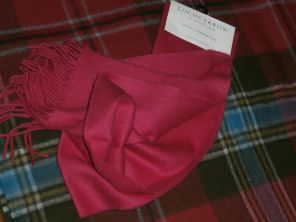 шарф 100% шерсть , расцветка Bright Pink Брайт Пинк (ярко розовый)