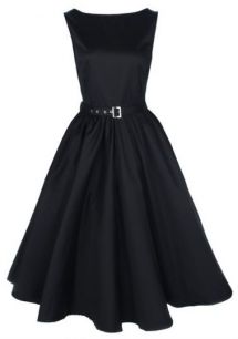 Черное вечернее платье "Одри Хепберн" в стиле ретро
