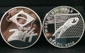 Коллекционная монета Brasil 2014 World Cup