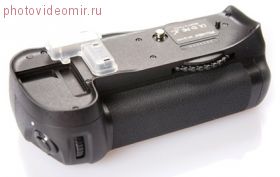 Многофункциональная аккумуляторная рукоятка Phottix BG-D700 для Nikon D300 и D700 (Батарейный блок Nikon MB-D10) + пульт ДУ