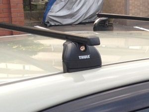 Багажник на крышу Subaru XV, Thule, стальные прямоугольные дуги Squarebar