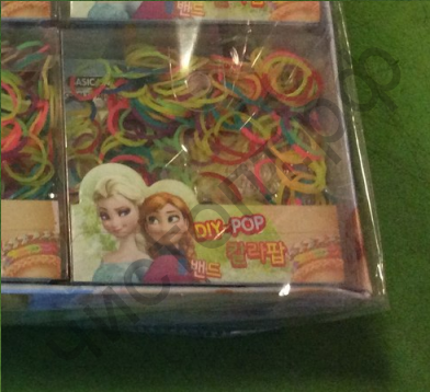 Набор для плетения Rainbow Loom Bands "DIY-POP Frozen" 200 шт. резинок ,крючок, рогатка, клипсы (7)