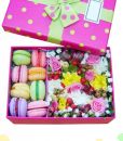 Цветочная коробочка счастья с пирожными №4