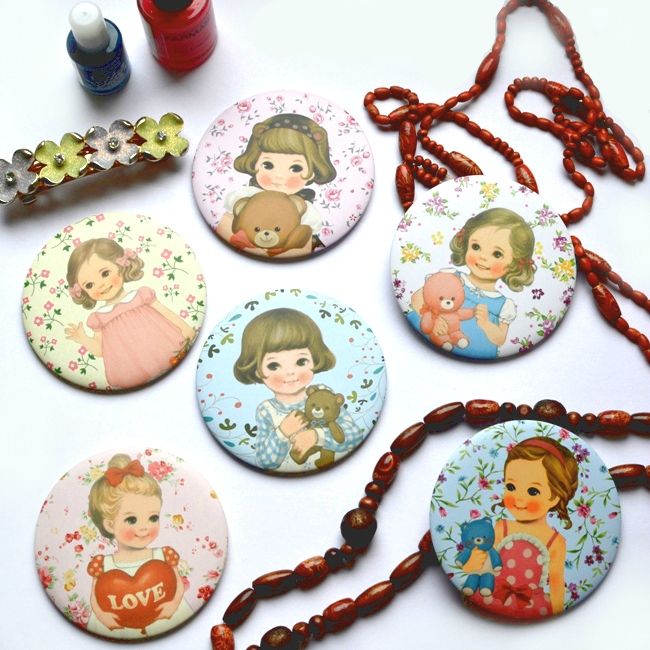 Карманное зеркальце "Papper Doll"