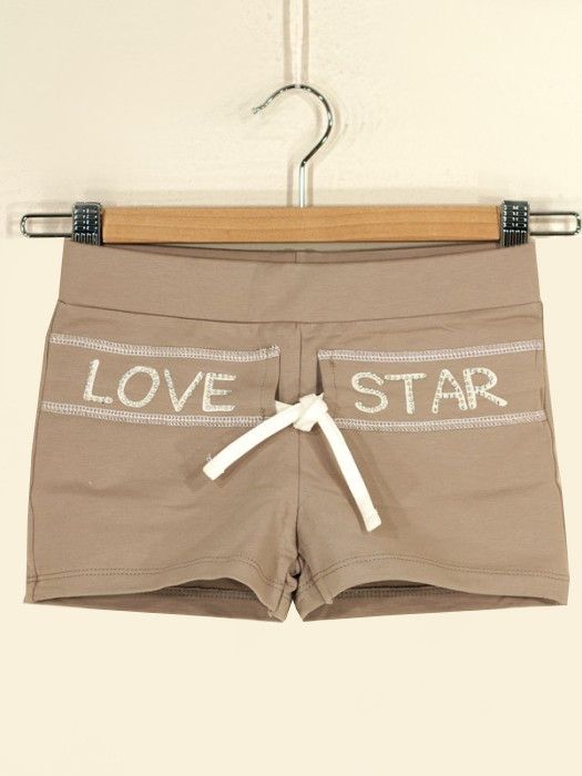 Стильные шорты для девочки Love Star