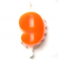 Свеча цифра 9 (оранжевая)