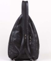 Чёрный кожаный рюкзак