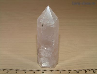 Кристалл из розового кварца (75мм.)