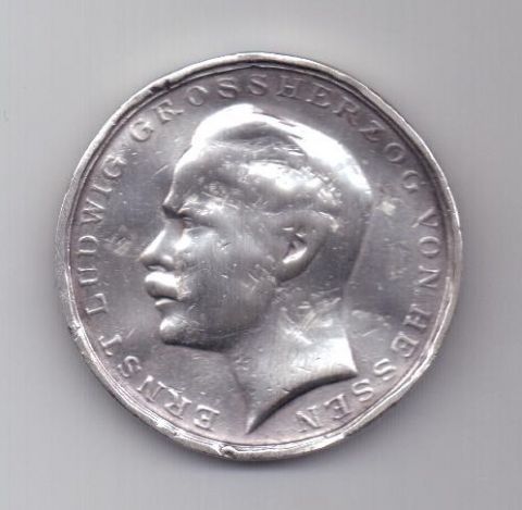 медаль 1894 г. Гессен. Германия. За военные заслуги .