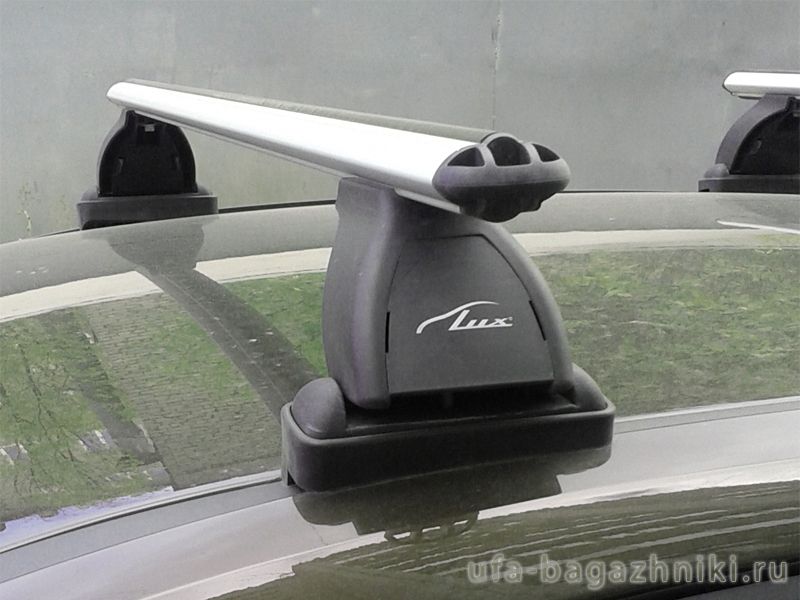Багажник на крышу BMW 1-series F20 / F21, Lux, аэродинамические  дуги (53 мм)