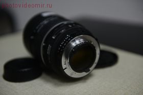 Объектив Nikon 105 mm f2 DC б/у