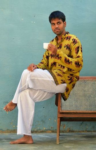 Мужская оливковая индийская рубашка со слонами