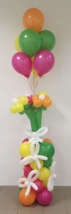 Фонтан с вазой и 5 цветами