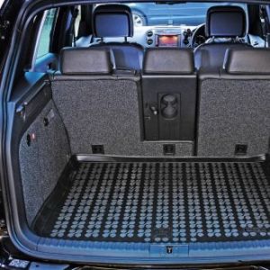 Резиновый коврик для Mercedes (Мерседес) в багажник автомобиля Rezaw Plast - Польша