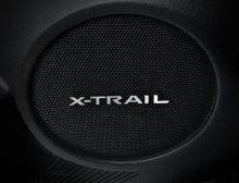 Логотип XTRAIL на решётки динамиков, 4шт
