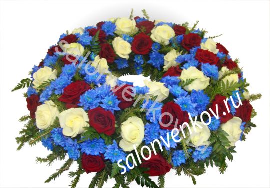 Элитный траурный венок из живых цветов №86, РАЗМЕР 60см