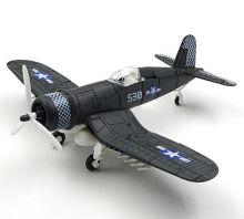 Сборная модель палубного истребителя Чанс-Воут F4U Корсар 1:48 Черный