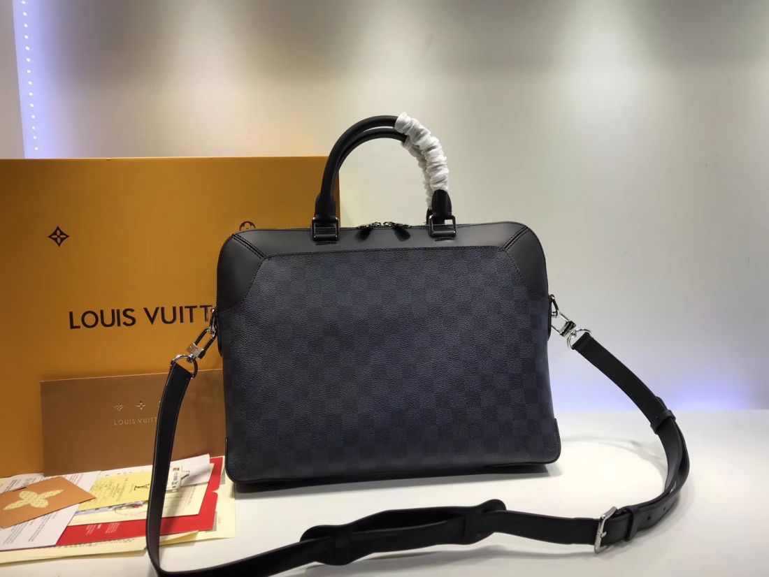 Портфель Louis Vuitton Oliver Briefcase