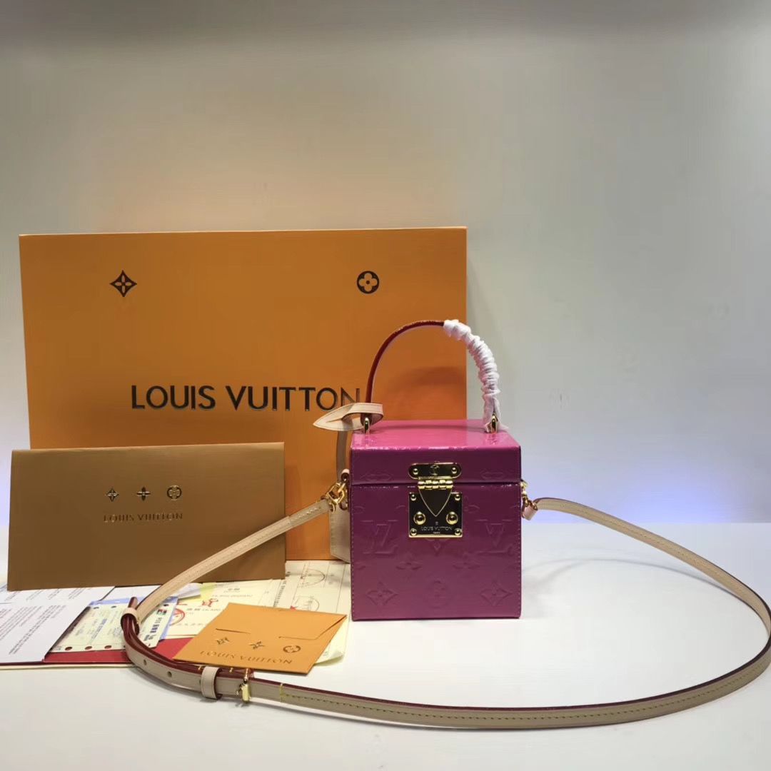 Louis Vuitton Vintage Blieeker box
