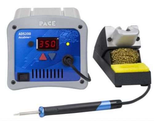 Паяльная станция Pace ADS200 с паяльником TD 200