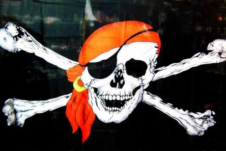 Пиратский платок-флаг Череп (140 см)