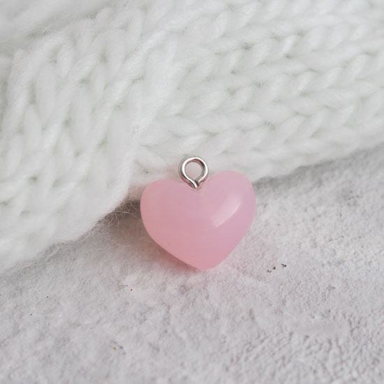 Кукольный аксессуар - Бусина-подвеска сердечко розовое