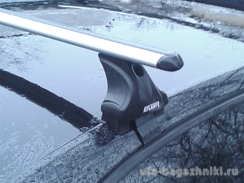 Багажник на крышу Skoda Octavia A8, Атлант, аэродинамические дуги, опора Е
