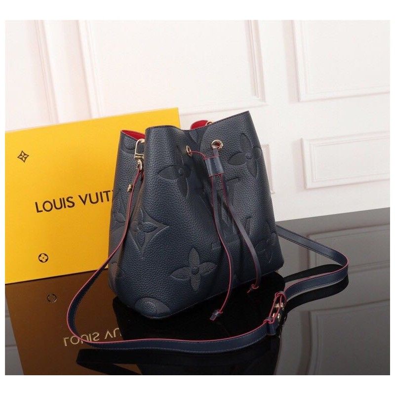 Louis Vuitton Neo Noe 26*22*27 cm