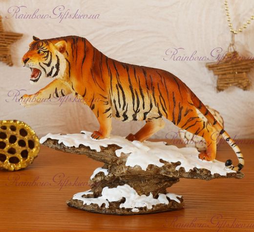 Статуэтка "Рычащий тигр на скале"