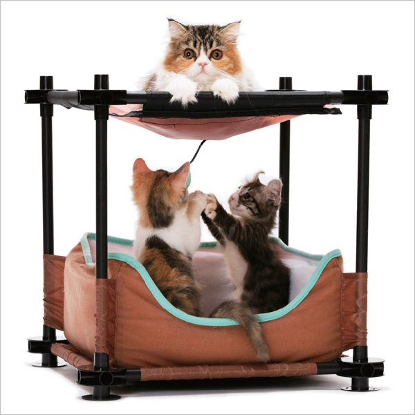 Лежак Kitty City Барские покои для кошек 44х45х45см