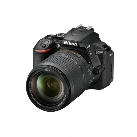 Зеркальный фотоаппарат Nikon D5600 Kit 18-140 VR