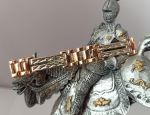 Стильный позолоченный комбинированным золотом браслет с имитацией алмазной гравировки (арт. 250412)