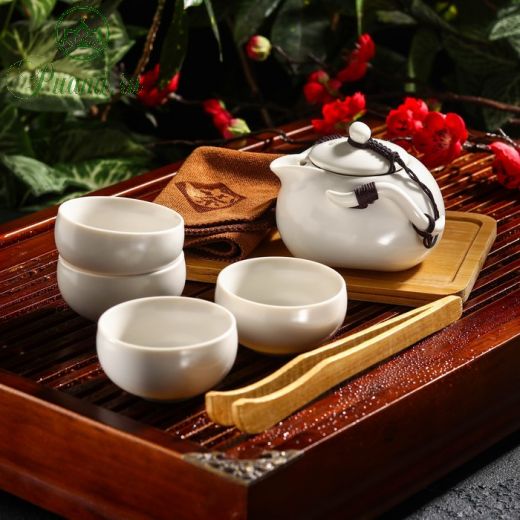 Набор для чайной церемонии "Тясицу", 8 предметов: чайник 120 мл, 4 чашки 50 мл, щипцы, салфеточка, подставка