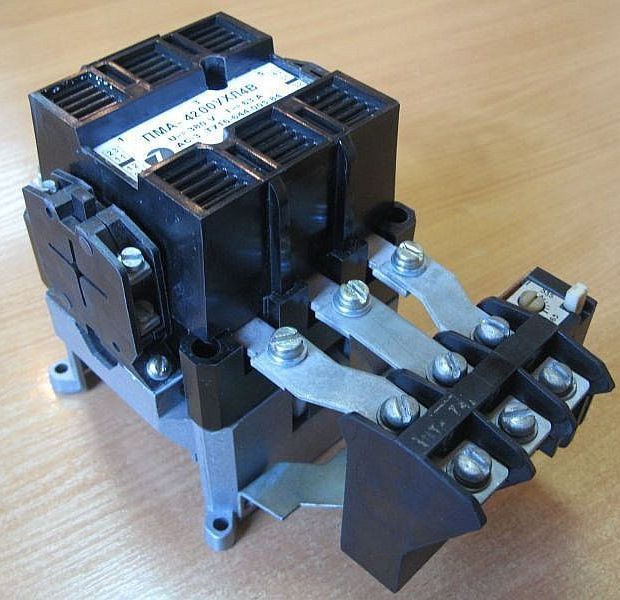 ПМА 4102 Пускатель электромагнитный