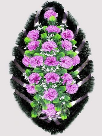 Фото Ритуальный венок из искусственных цветов #3 фиолетовый из гвоздик и зелени