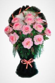 Фото Похоронная корзина "Средняя #5" розовая из роз и зелени