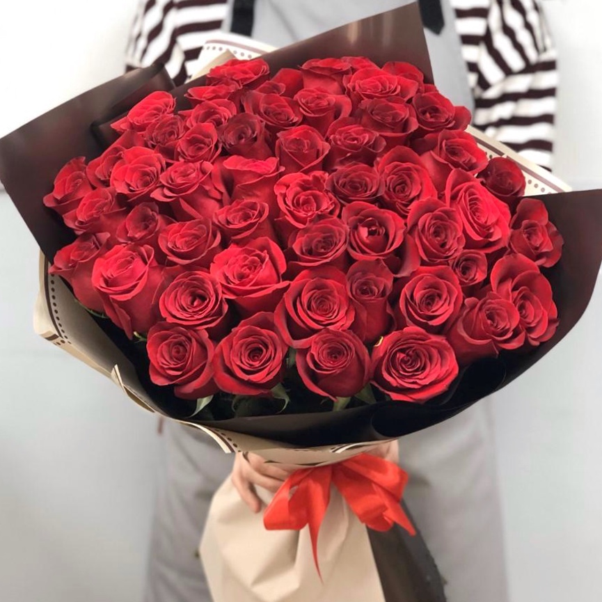 Букет из 51 красной розы Эквадор 50 см