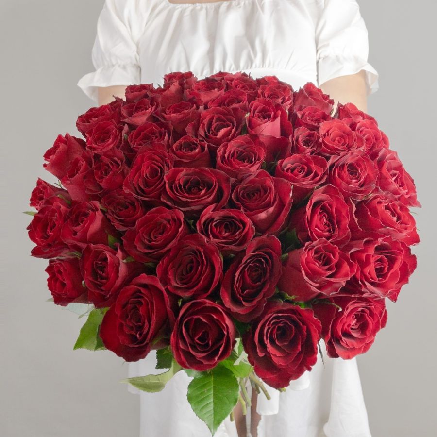 Букет из 51 красной розы Кении 40см