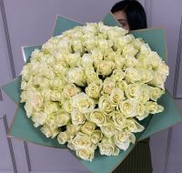 Белые Розы (60см) в Упаковке