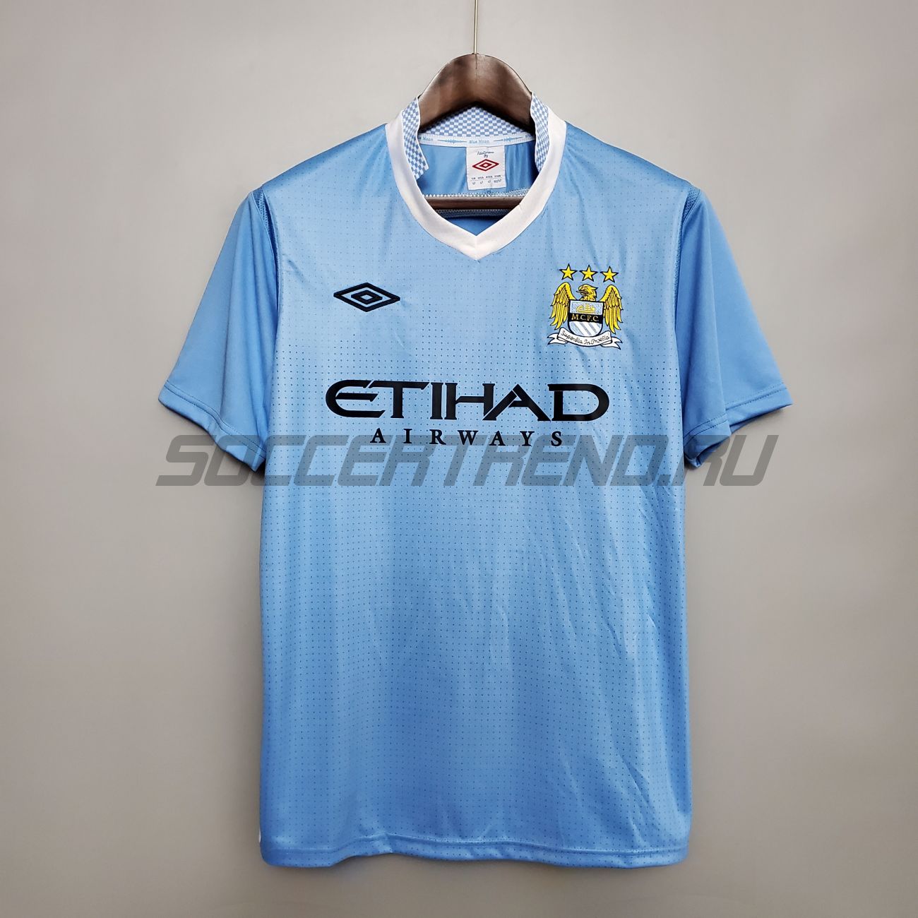 Домашняя форма Manchester City 11/12