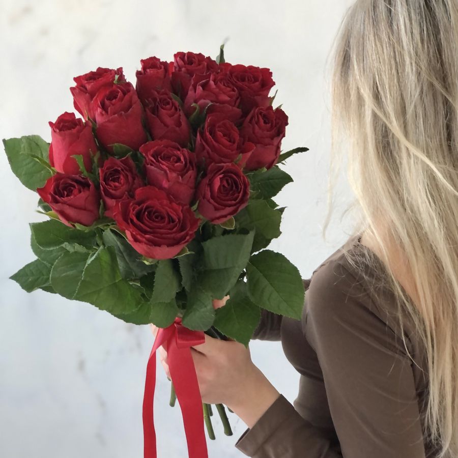 Розы красные Кенийские 50 см