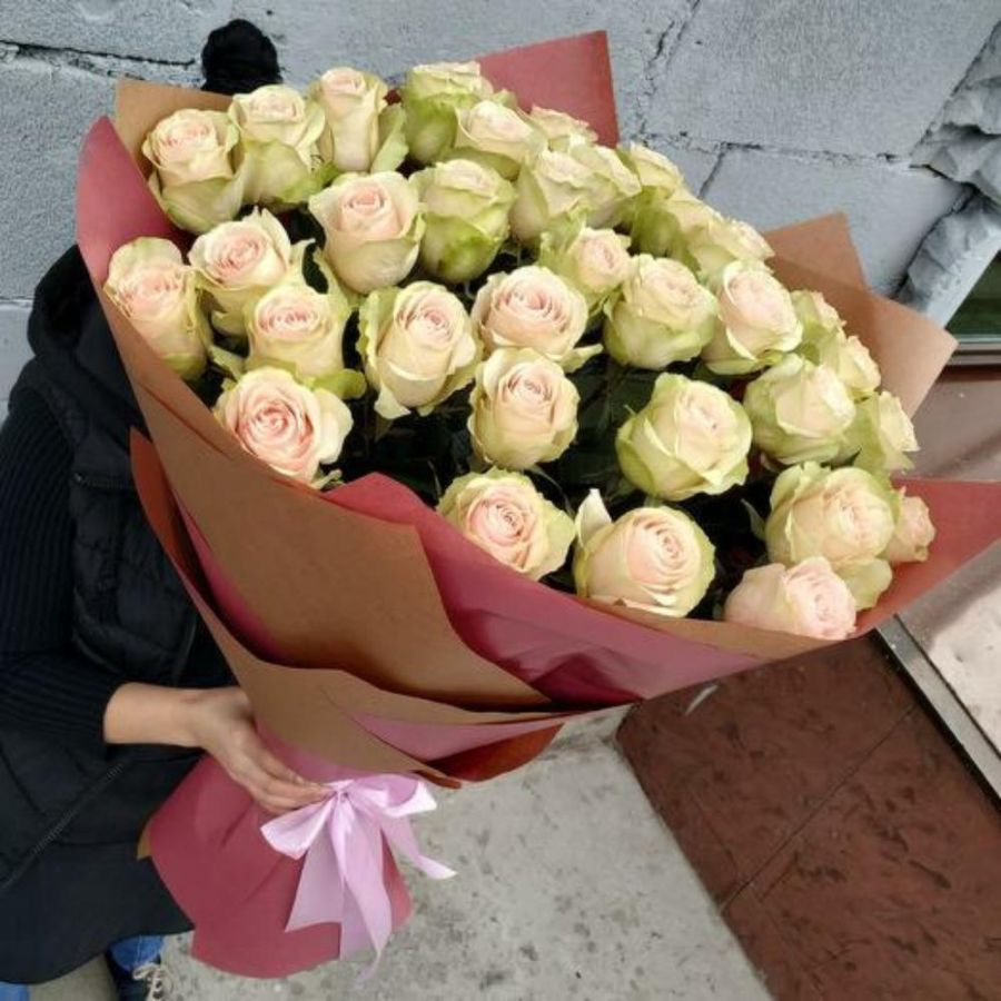 Розы розовые 35 шт 80 см
