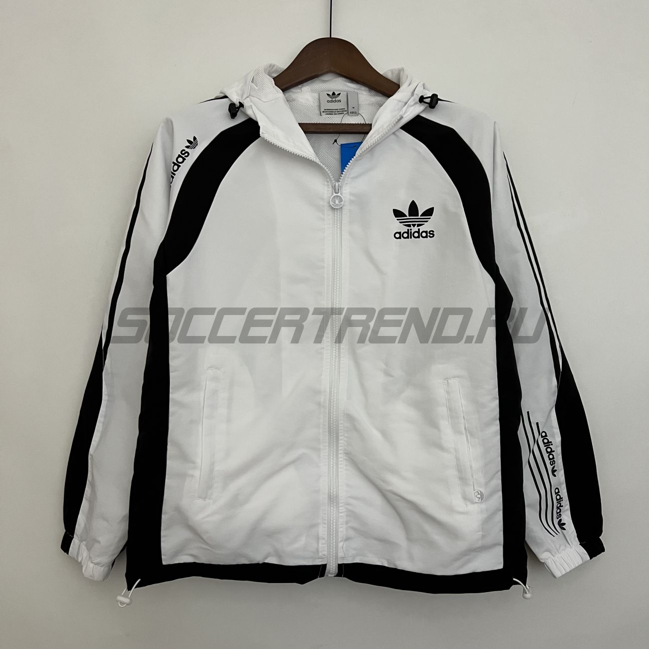 Ветровка Adidas (белая) 2023