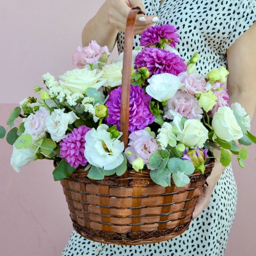 Roca акриловая ванна. Ванна salini noemi. Ванна отдельностоящая freestanding bath white gloss 150x80. Раковина 9110. Шкаф над инсталляцией в ванной комнате.