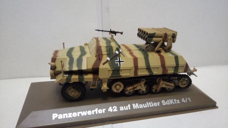 Panzerwerfer 42 auf Maultier  SdKfz  4/1 в масштабе 1/43 (Atlas)